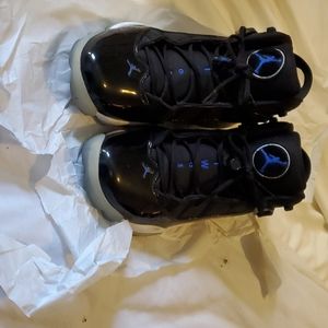 Jordan 6 rings black and blue